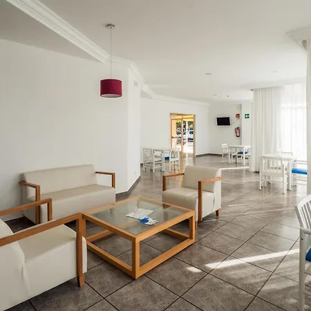 Apartahotel La Santa Maria