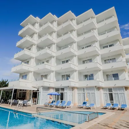 La Santa Maria Apartahotel 3*